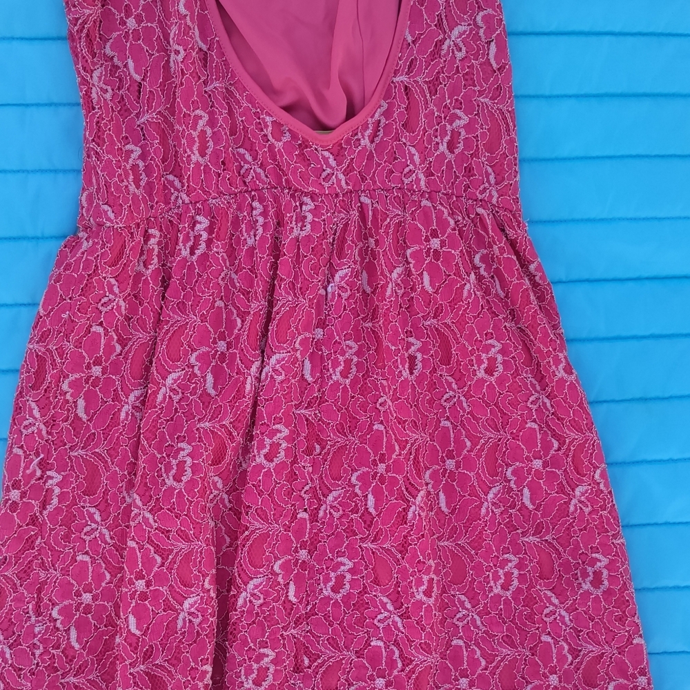 Dress - Picture 2 of 8
